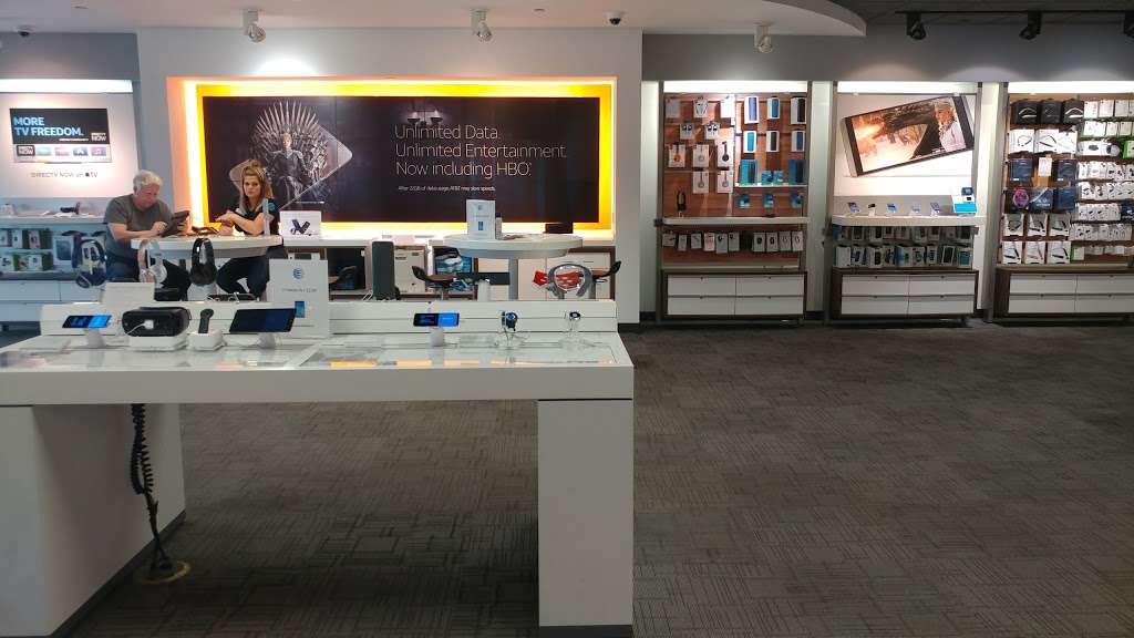 AT&T Store | 7858 E 96th St, Fishers, IN 46037 | Phone: (317) 594-9400