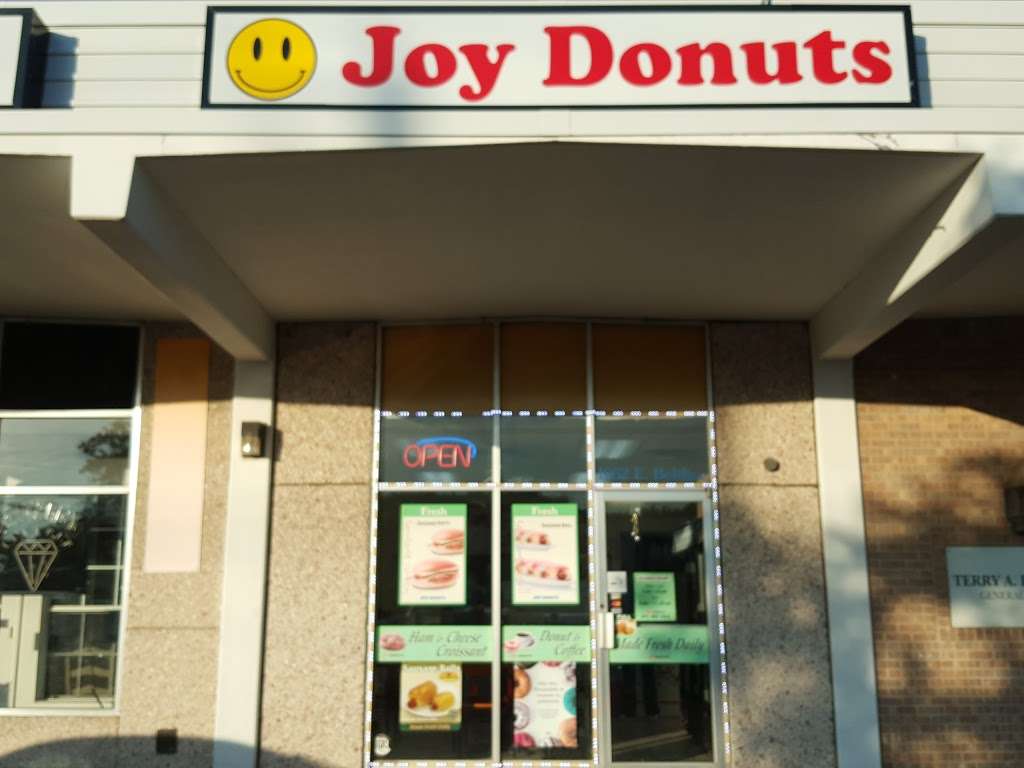 Joy Donuts | 1052 E Belt Line Rd, Richardson, TX 75081, USA | Phone: (972) 808-9222