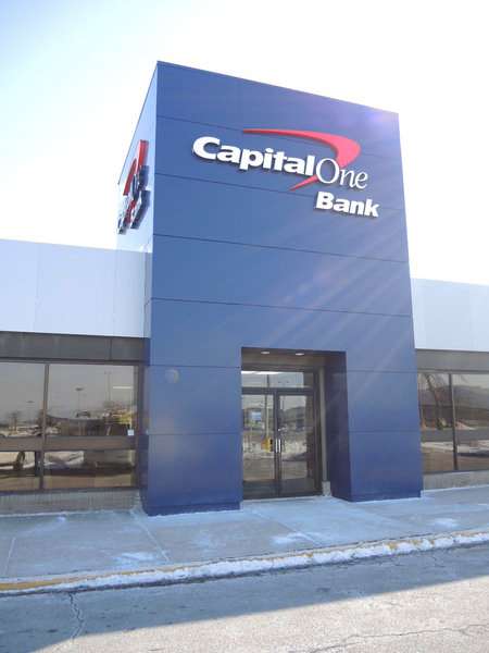 Capital One Bank | 321 NJ-440, Jersey City, NJ 07305, USA | Phone: (201) 420-2992