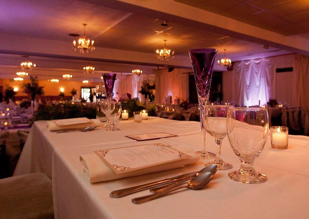 Gramercy Ballroom & Restaurant | 155 S Main St, Pittston, PA 18640, USA | Phone: (570) 655-1111