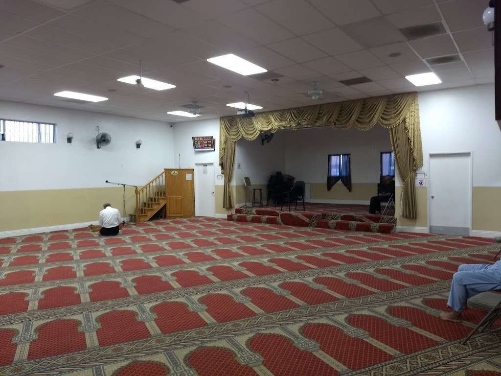 Islamic Center of Hawthorne مسجد | 12209 Hawthorne Way, Hawthorne, CA 90250, USA | Phone: (310) 973-8000