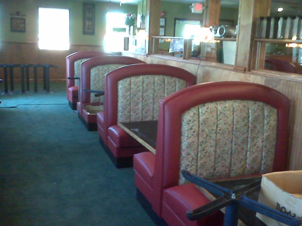 East Coast Reupholstery onsite restaurant upholstery repair | 5152 Clifton Dr, Archdale, NC 27263, USA | Phone: (336) 471-3435