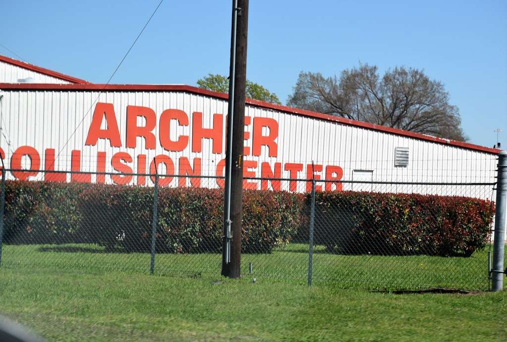 Archer Collision Center | 11107 Southwest Fwy, Houston, TX 77074, USA | Phone: (281) 933-9030