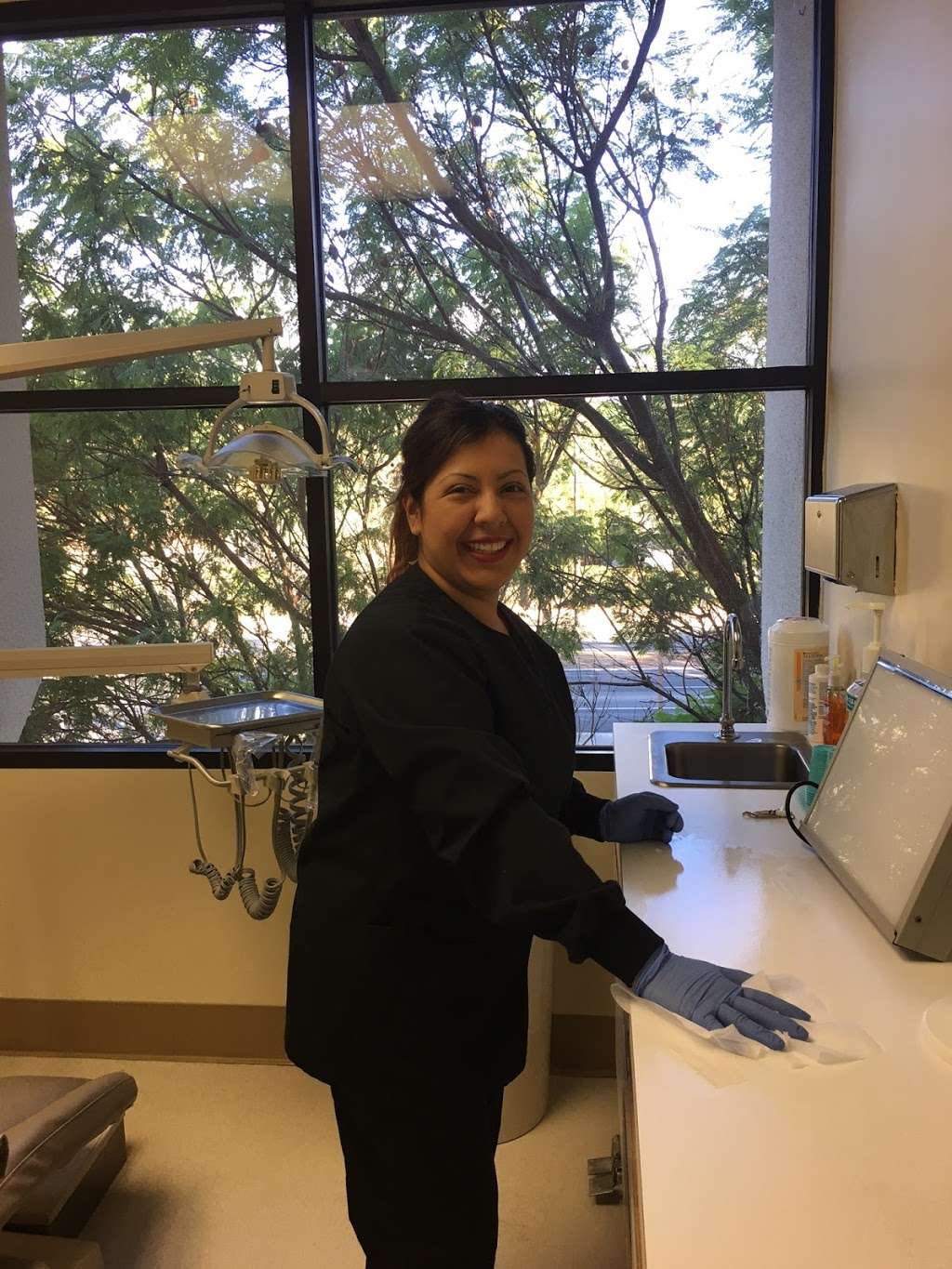 Best Periodontist in Ventura - Dr. Shapiro | 5500 Telegraph Rd # 201, Ventura, CA 93003, USA | Phone: (805) 644-5619
