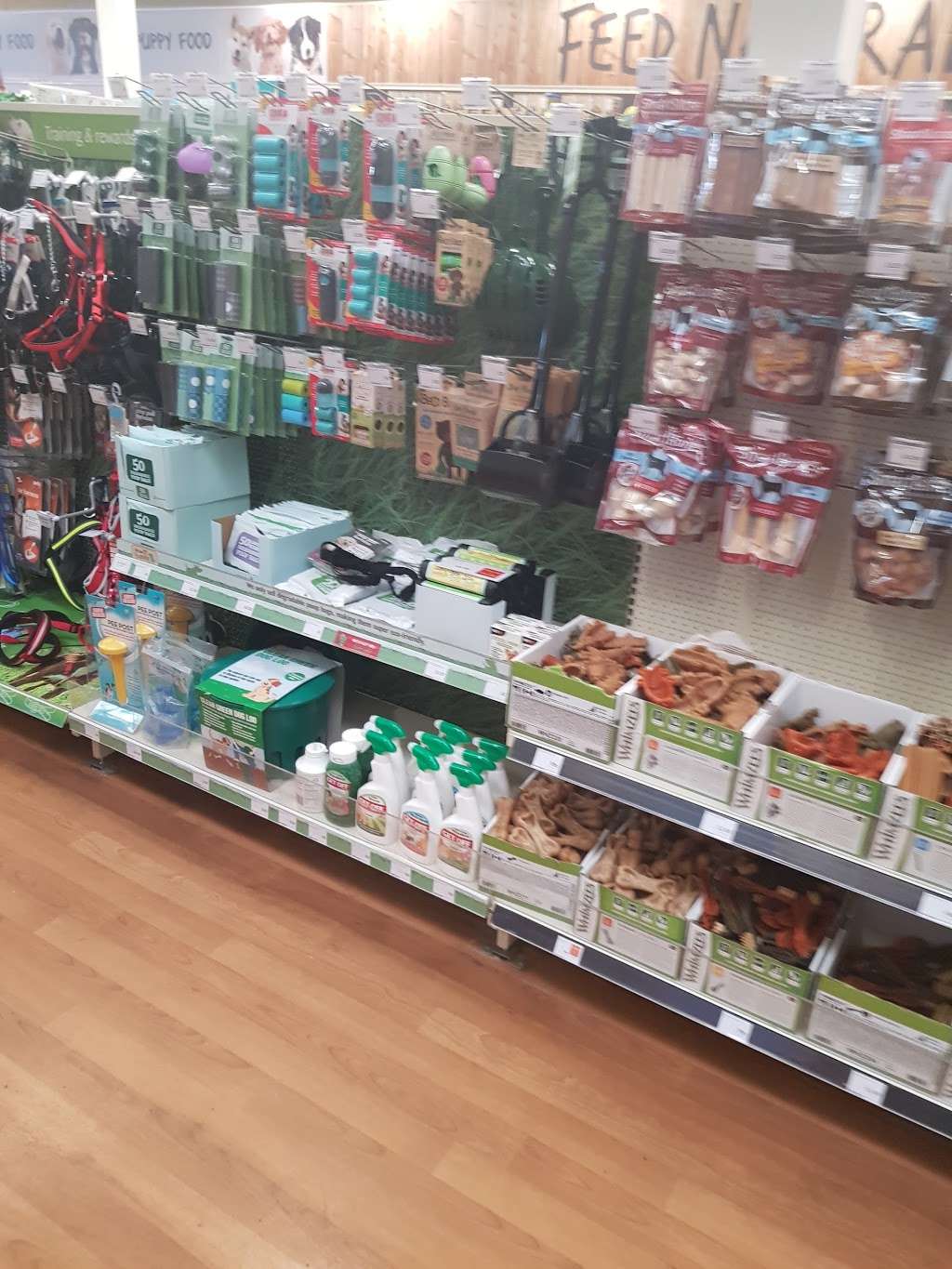 Pets at Home | E2, Miles Gray Rd, Basildon SS14 3AF, UK | Phone: 0345 850 9632