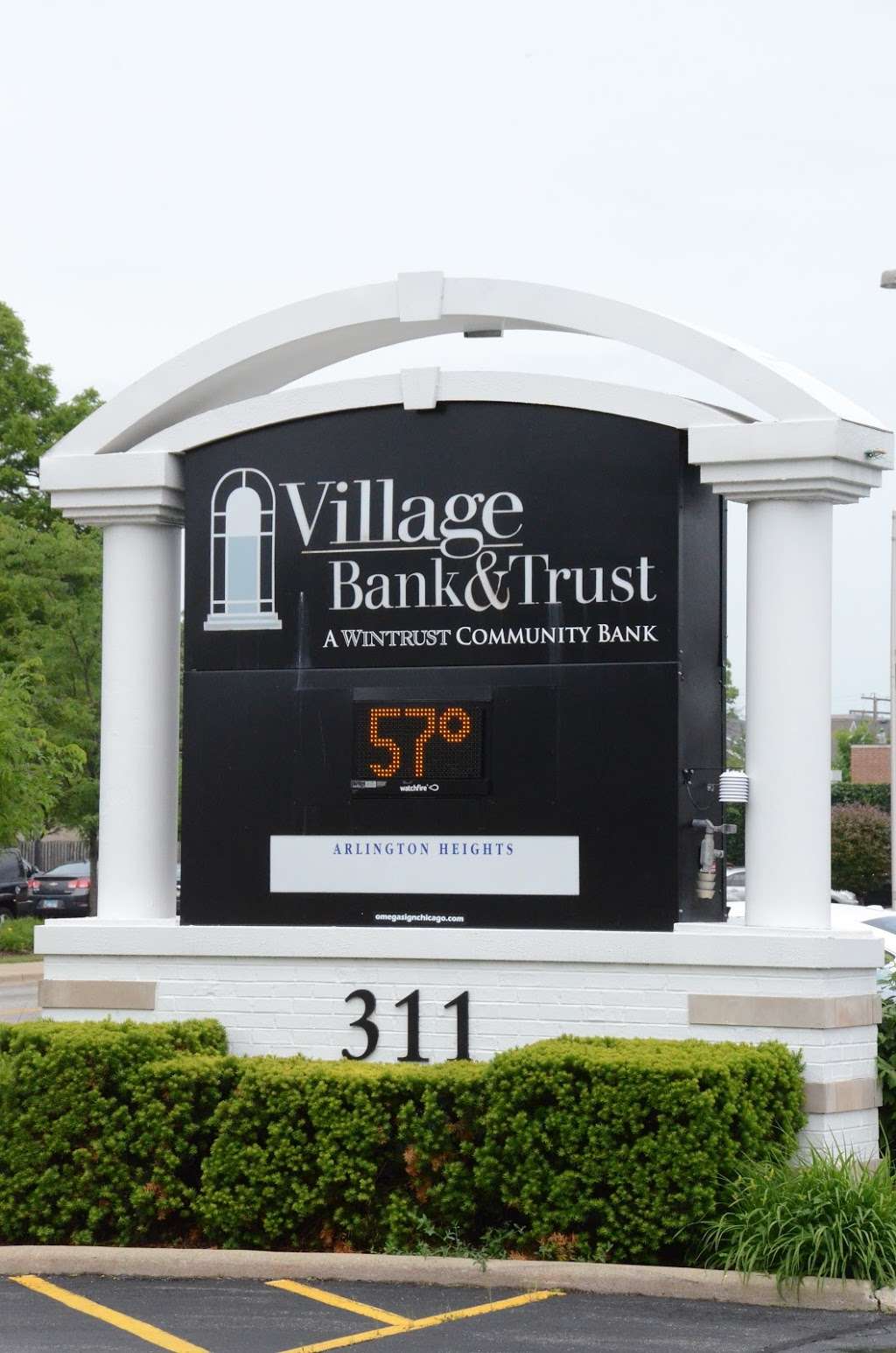 Village Bank & Trust | 311 S Arlington Heights Rd, Arlington Heights, IL 60005, USA | Phone: (847) 483-6000