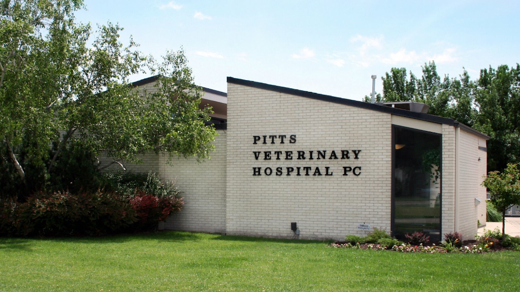 Pitts Veterinary Hospital | 2225 NE-2, Lincoln, NE 68502, USA | Phone: (402) 423-4120