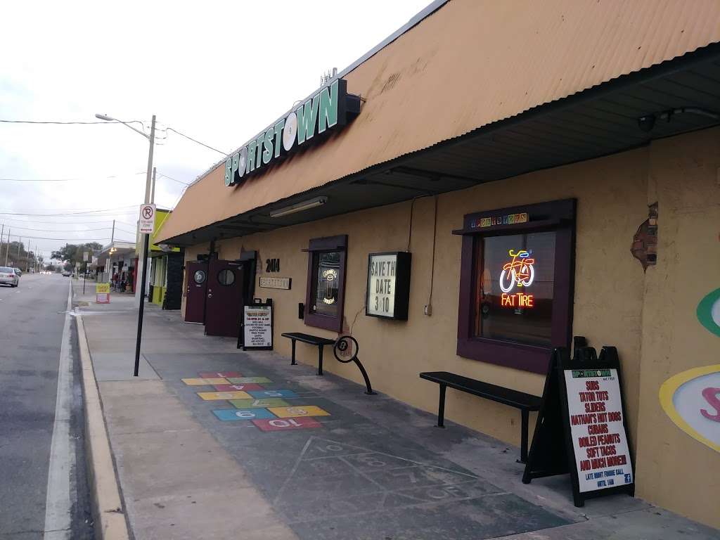 Sportstown Billiards | 2414 E Robinson St, Orlando, FL 32803, USA | Phone: (407) 894-6258