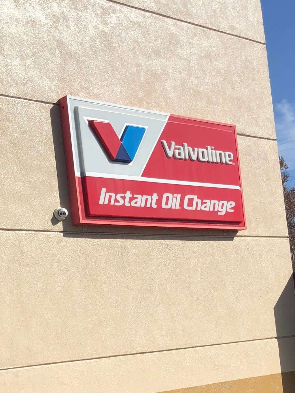 Valvoline Instant Oil Change | 13401 Whittier Blvd, Whittier, CA 90605, USA | Phone: (562) 945-6863