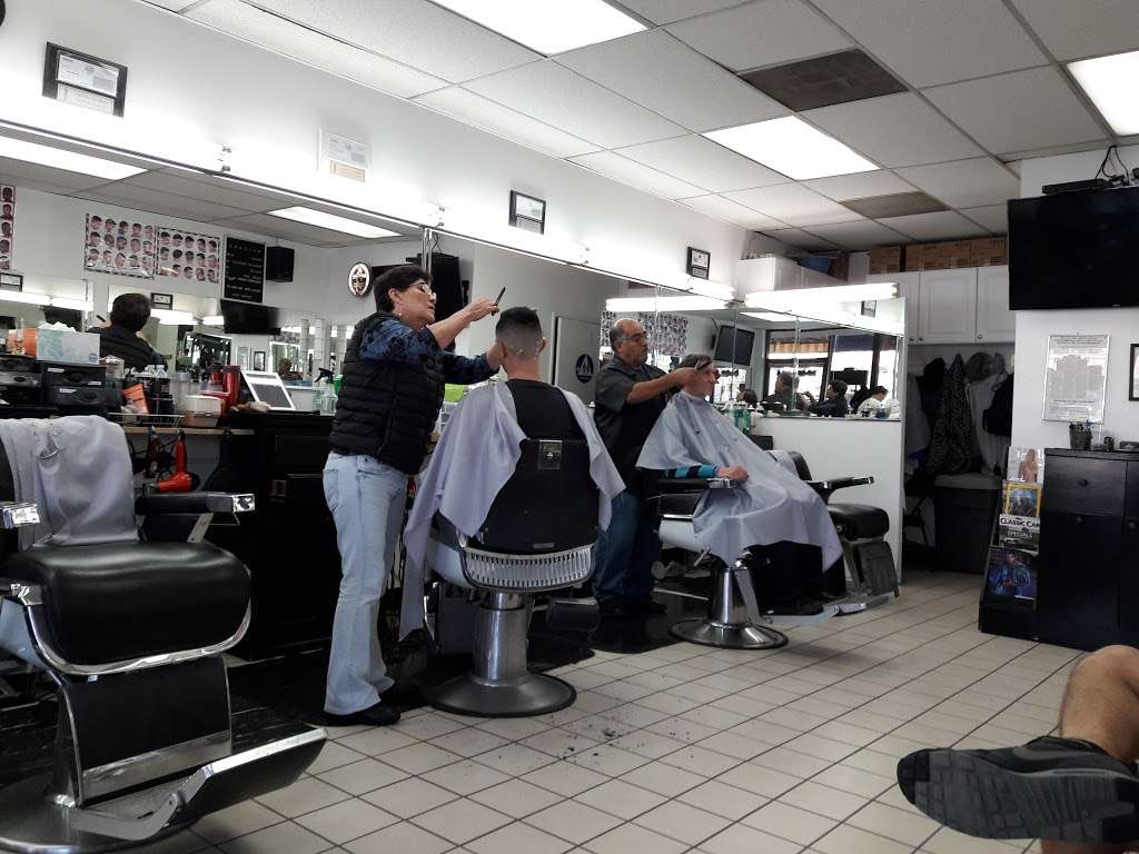 Rios Barbershop | 4664, 10434 National Blvd, Los Angeles, CA 90034, USA | Phone: (310) 558-0189