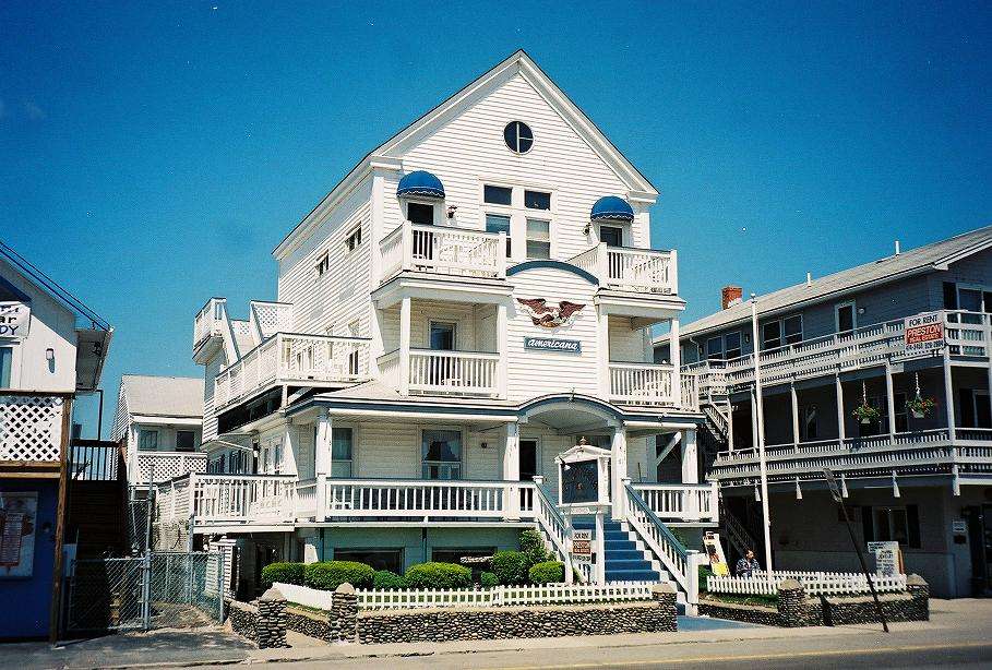 Americana Apartments | 61 Ocean Blvd, Hampton, NH 03842 | Phone: (781) 844-9652