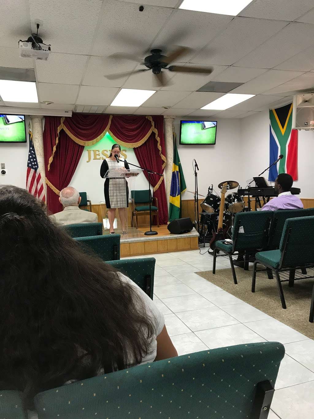 Igreja Pentecostal Betania | 4054 NW 9th Ave, Oakland Park, FL 33309, USA | Phone: (954) 630-8496