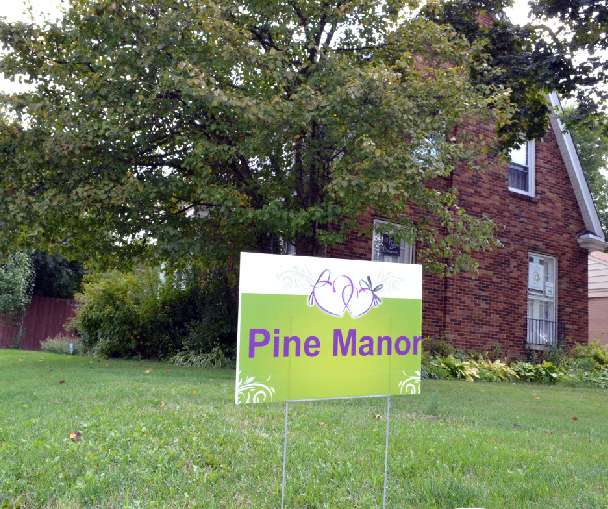 Events At Pine Manor, Small Weddings & Elopements | 401 S Pine St, Mt Prospect, IL 60056, USA | Phone: (847) 873-7463