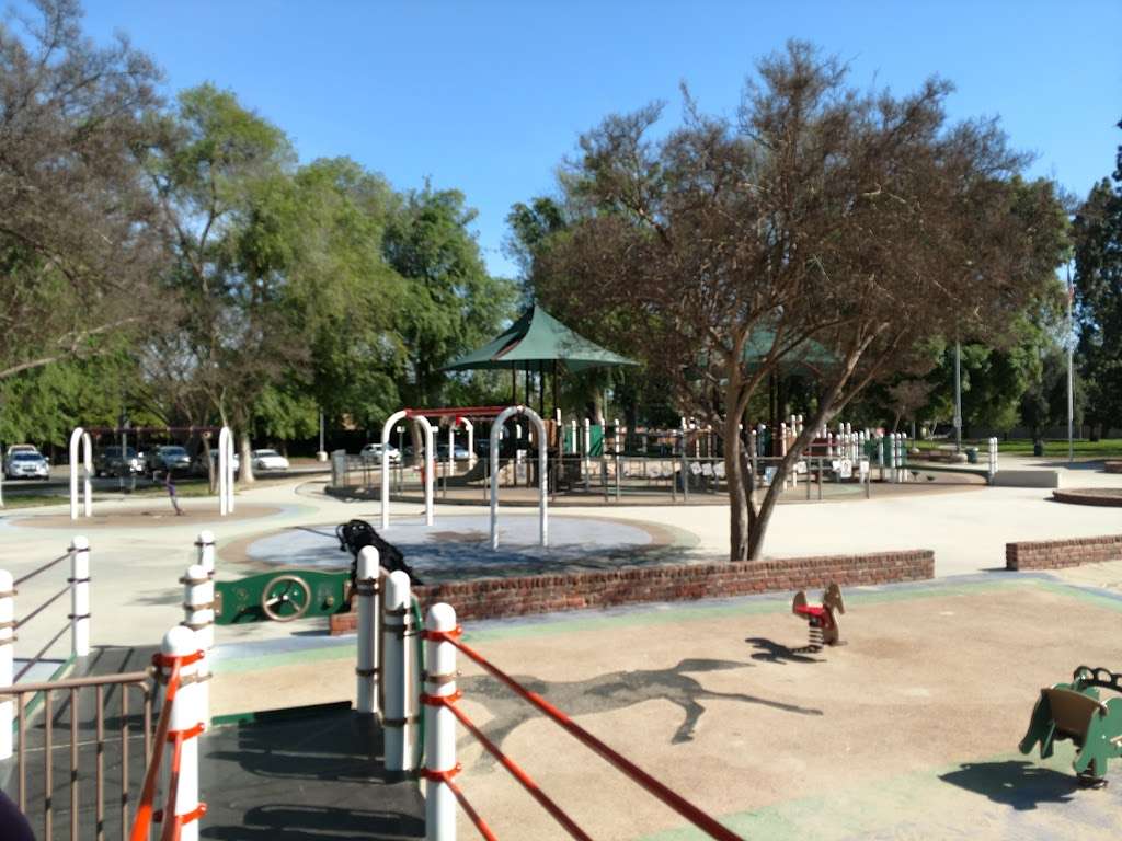 Shadow Ranch Park | 22633 Vanowen St, West Hills, CA 91307, USA | Phone: (818) 883-3637