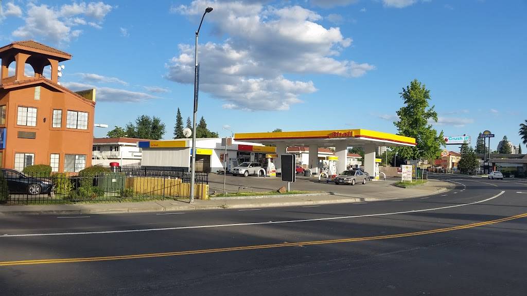 Shell | 225 Jibboom St, Sacramento, CA 95811, USA | Phone: (916) 554-0946