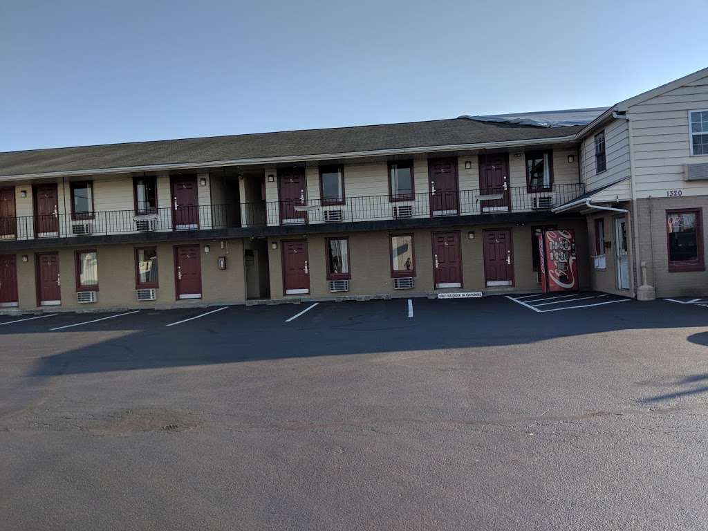 Americas Best Value Inn Lancaster | 1320 Harrisburg Pike, Lancaster, PA 17603, USA | Phone: (717) 397-4911