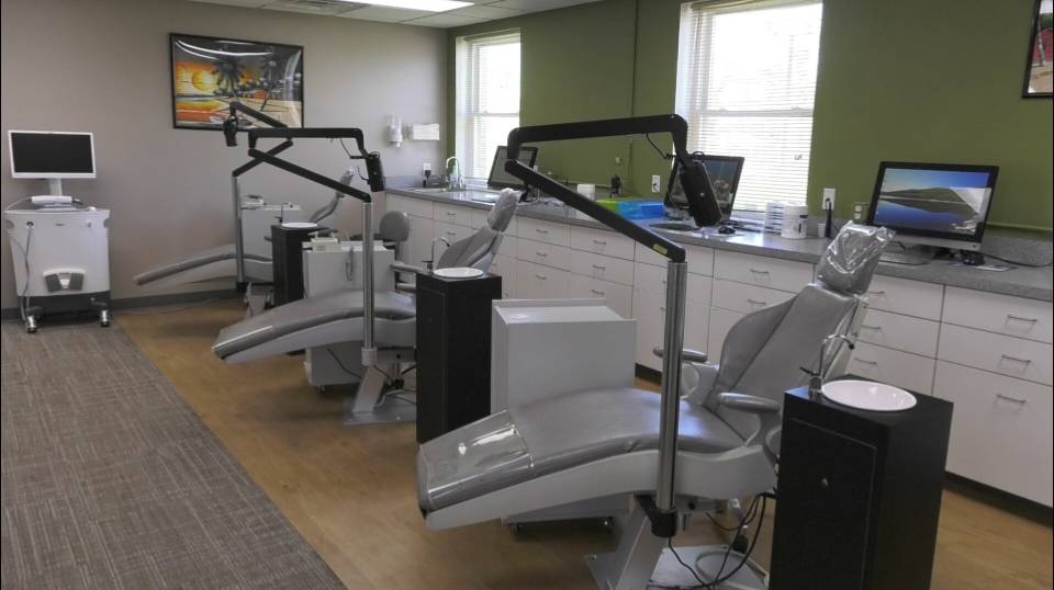 Suburban Orthodontics | 1050 Abbott Rd, Buffalo, NY 14220 | Phone: (716) 649-5254