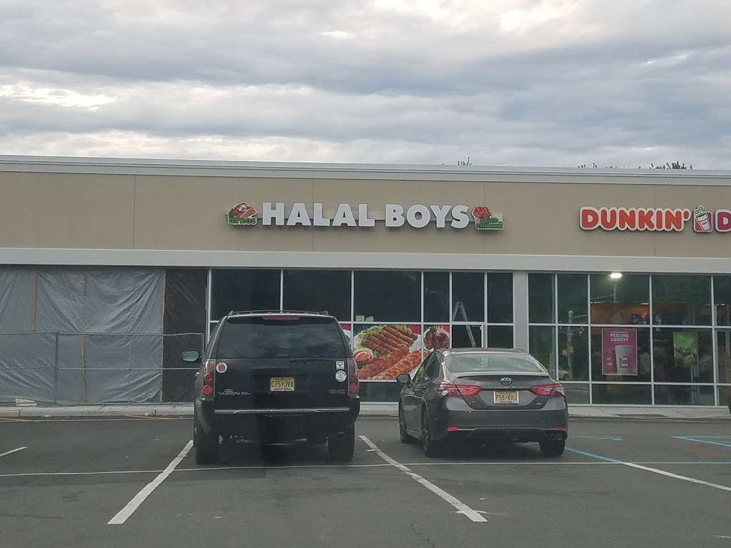 Halal Boys | N Oaks Blvd, North Brunswick Township, NJ 08902, USA