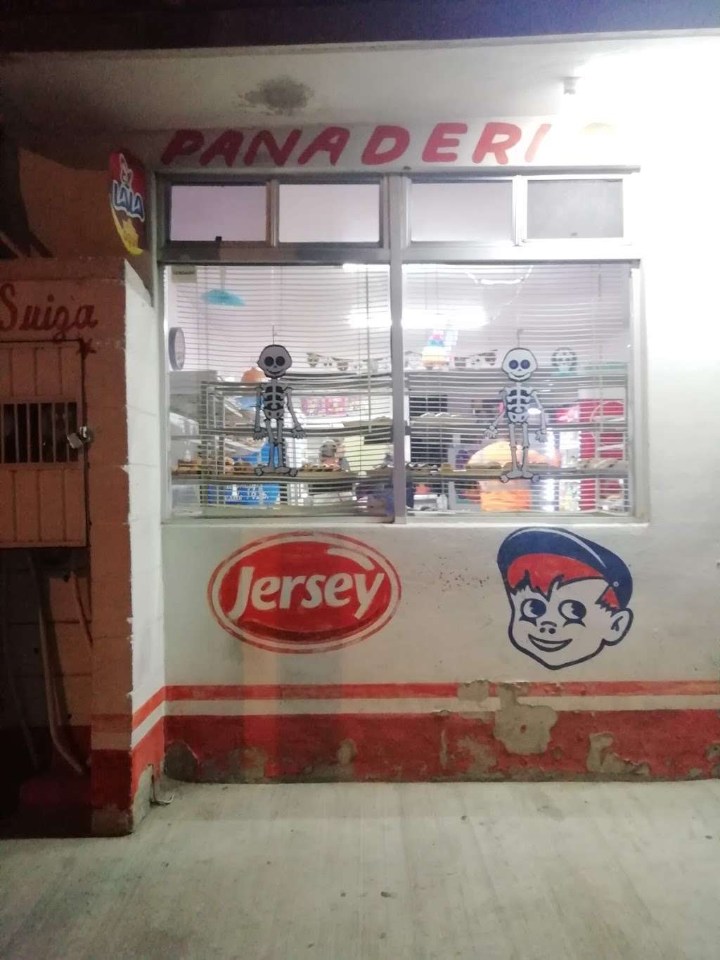 BAKERY Semitic | Av. Culiacan 15536, Campestre Murua, 22455 Tijuana, B.C., Mexico