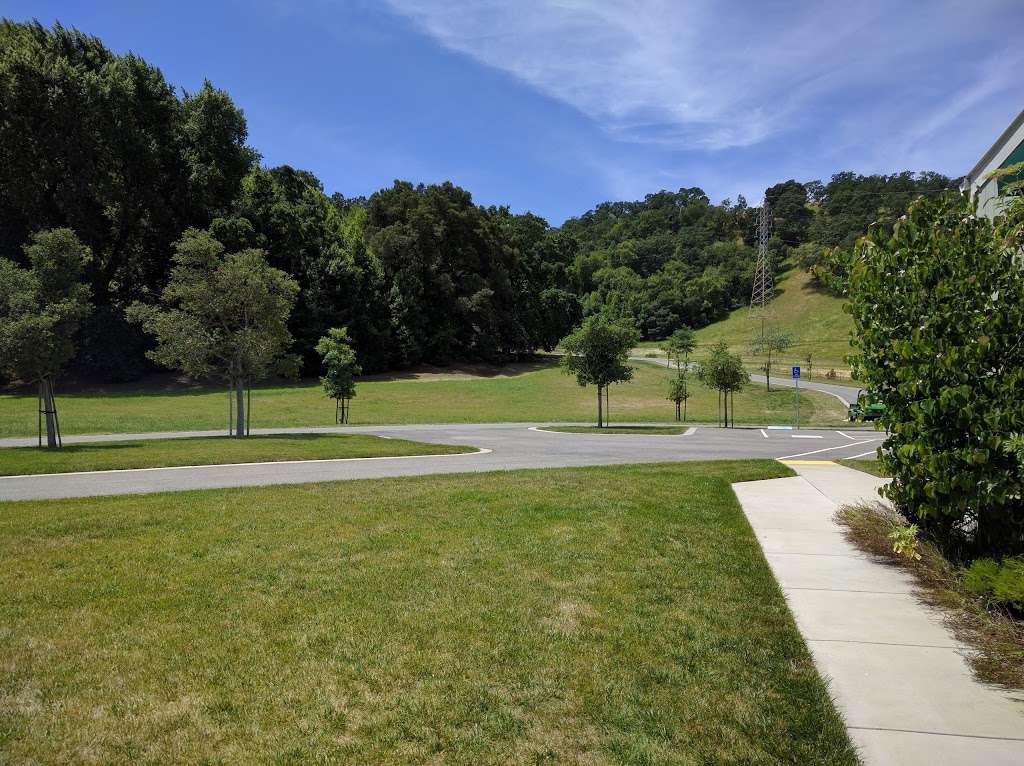 Gan Shalom Cemetery | 1100 Bear Creek Rd, Briones, CA 94553, USA | Phone: (925) 228-3636