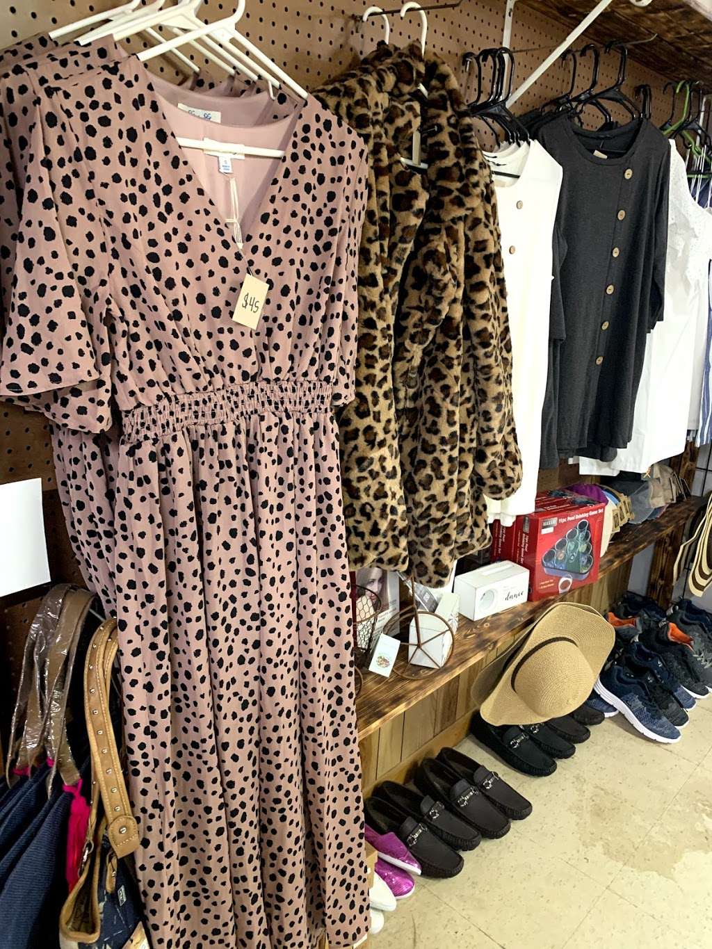 Little Store | 17714 County Rd 463, Brazoria, TX 77422, USA | Phone: (979) 798-2920