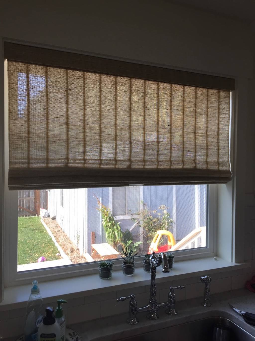 Wessco Blinds | 210 Nickerson St, Seattle, WA 98109, USA | Phone: (206) 285-5455