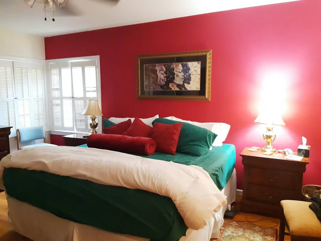 The MOZLEY Bed and Breakfast | 1380 Mozley Pl SW, Atlanta, GA 30314, USA | Phone: (404) 226-3854