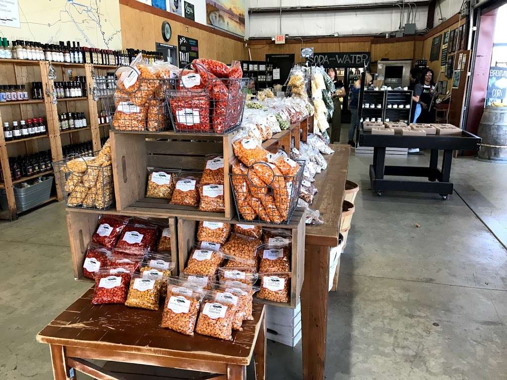 Delta Farmers Market | 2510 CA-12, Isleton, CA 95641, USA | Phone: (916) 777-4000