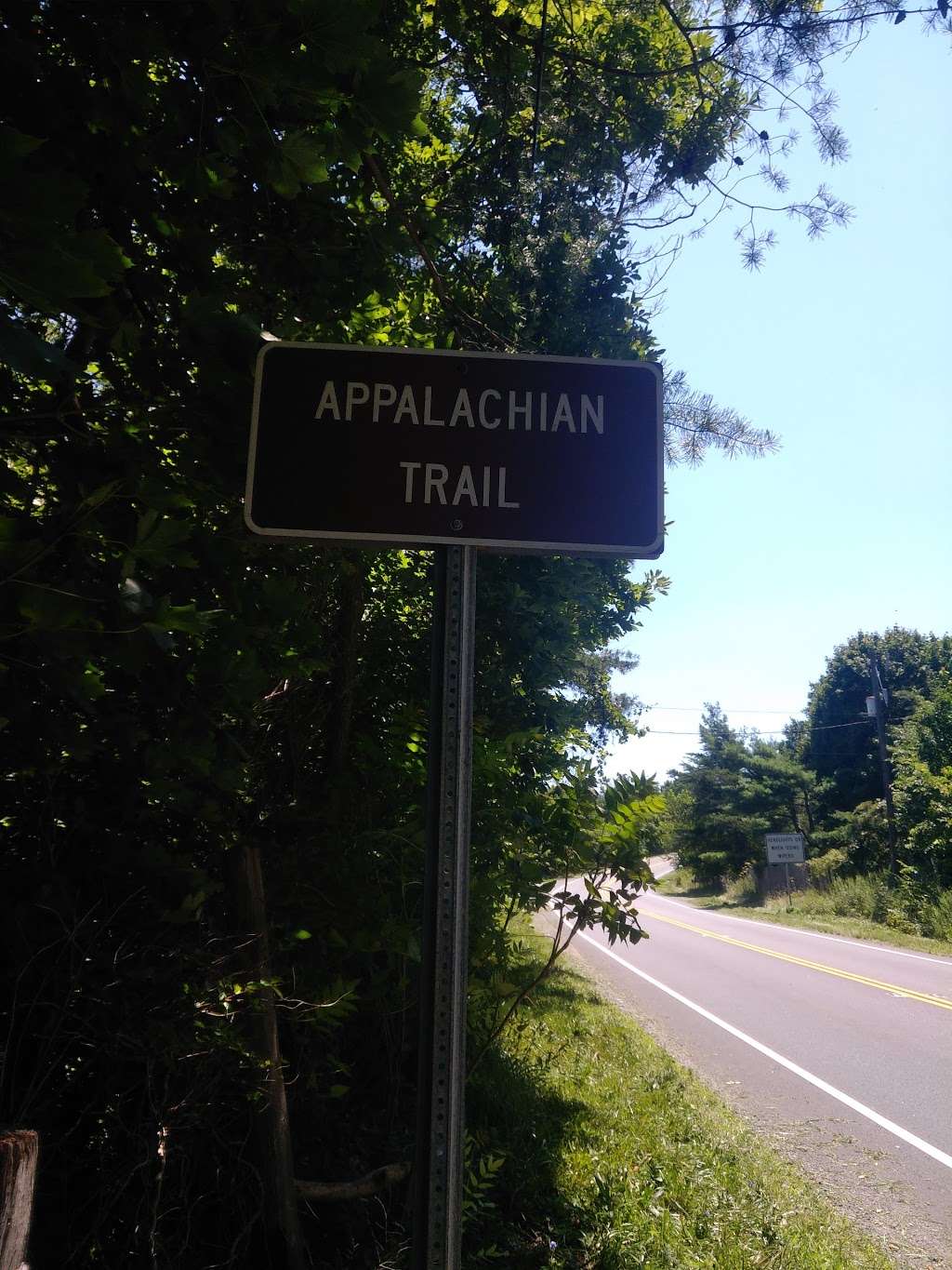 Keys Gap Parking Area | Appalachian Trail, Purcellville, WV 20132, USA