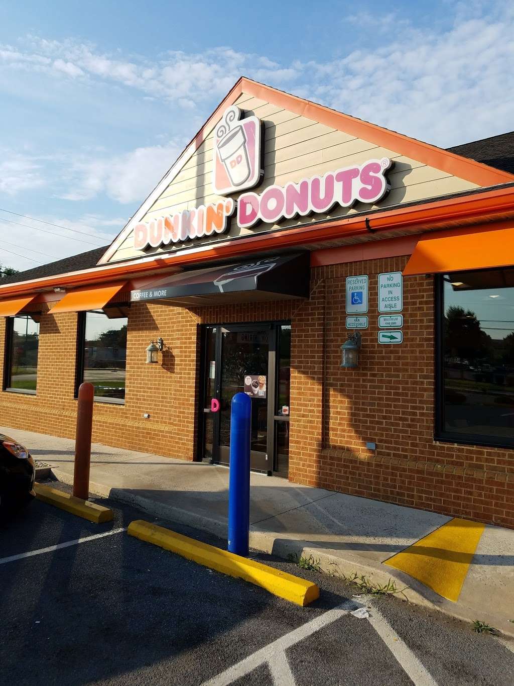 Dunkin Donuts | 18233 Maugans Ave, Hagerstown, MD 21740 | Phone: (240) 347-4922