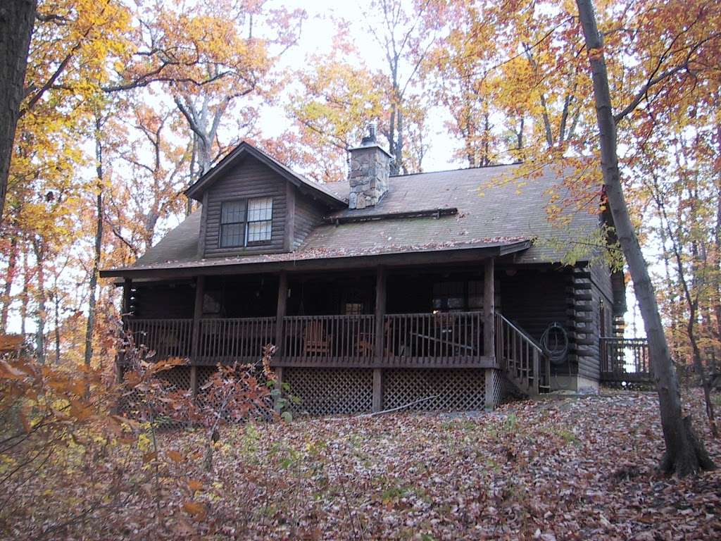 Log Cabin in the Woods | 12021 Baugher Road, Thurmont, MD 21788, USA | Phone: (443) 340-1274