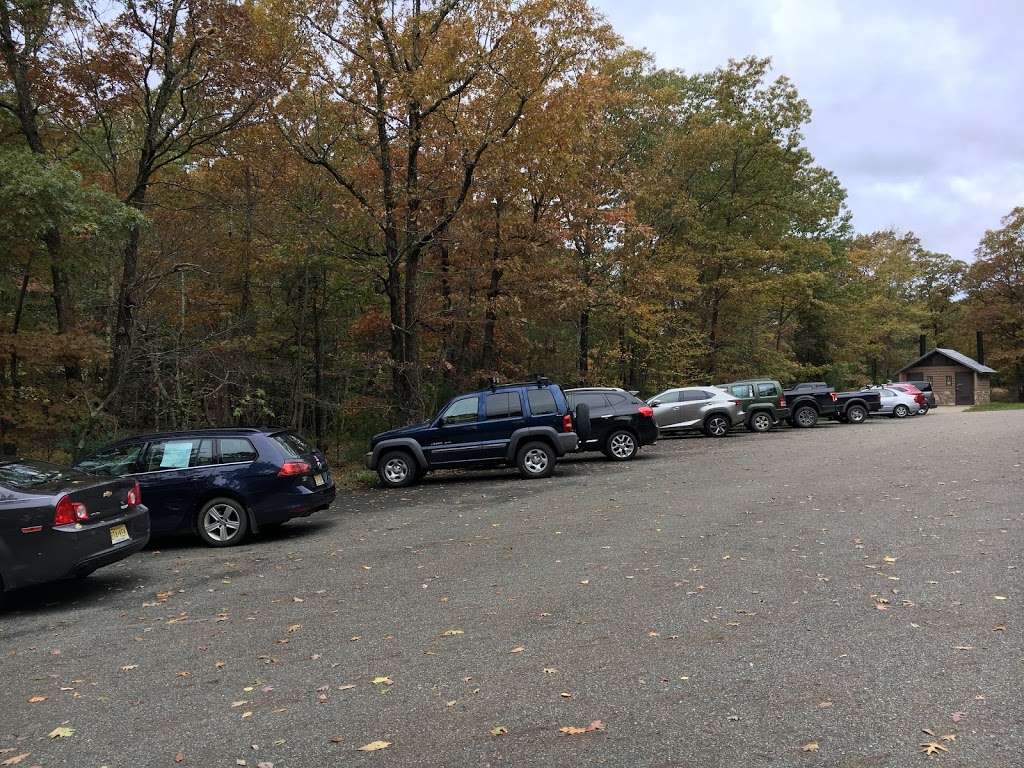 Blue Mountsin Lakes Parking Lot | Sandyston, NJ 07851