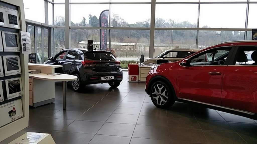 Beadles KIA Coulsdon | Gateway Business Park, Coulsdon CR5 2AR, UK | Phone: 020 8645 0111