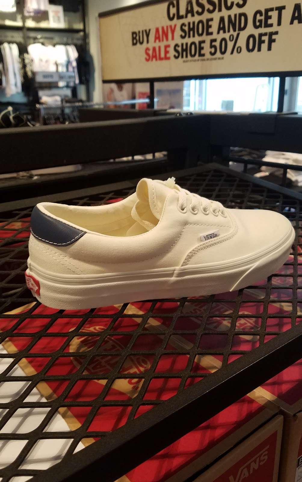 jersey shore outlets vans