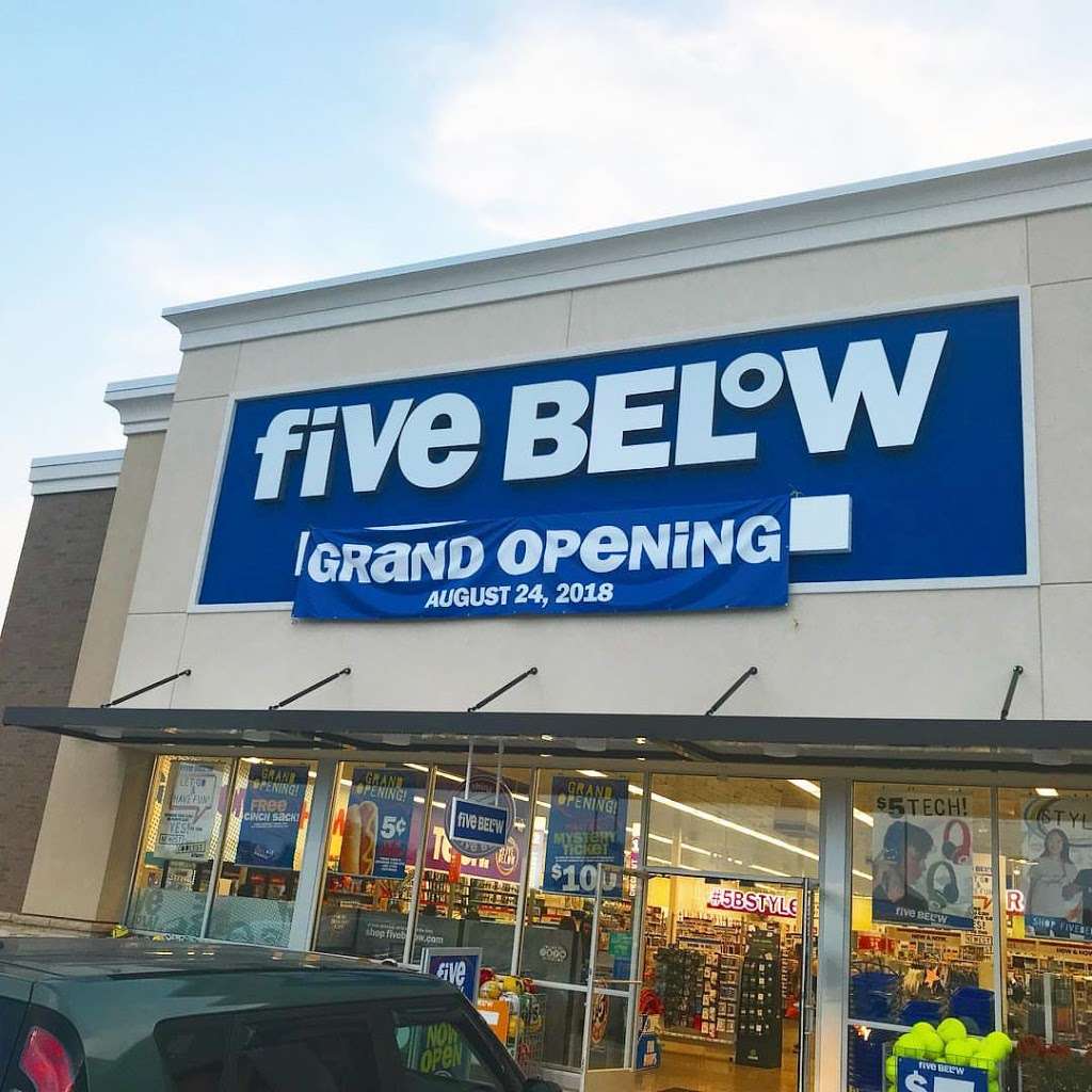 Five Below | 44426 Valley Central Way, Lancaster, CA 93536, USA | Phone: (661) 723-0451