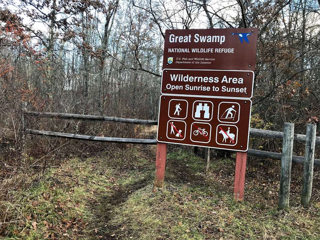 Great Swamp National Wildlife Refuge Trailhead | 646-752 White Bridge Rd, Gillette, NJ 07933