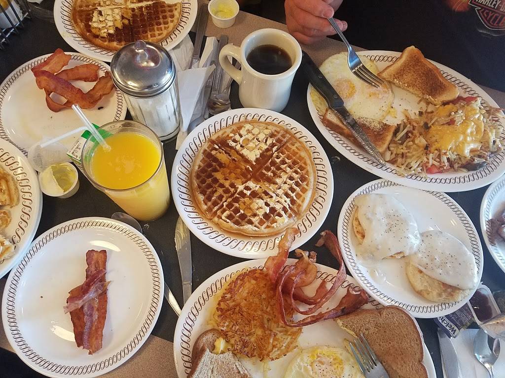 Waffle House | 755 W Fillmore St, Colorado Springs, CO 80907, USA | Phone: (719) 475-2726