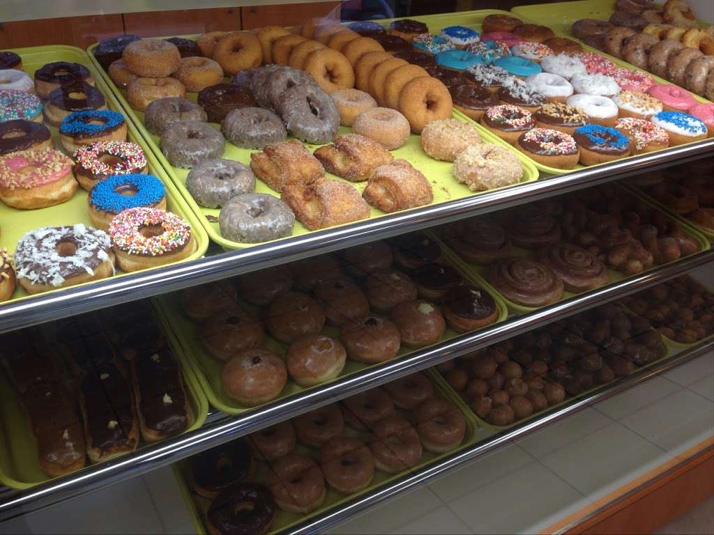 Snowflake Donuts | 1440 Sawdust Rd, Spring, TX 77380, USA | Phone: (281) 419-2800