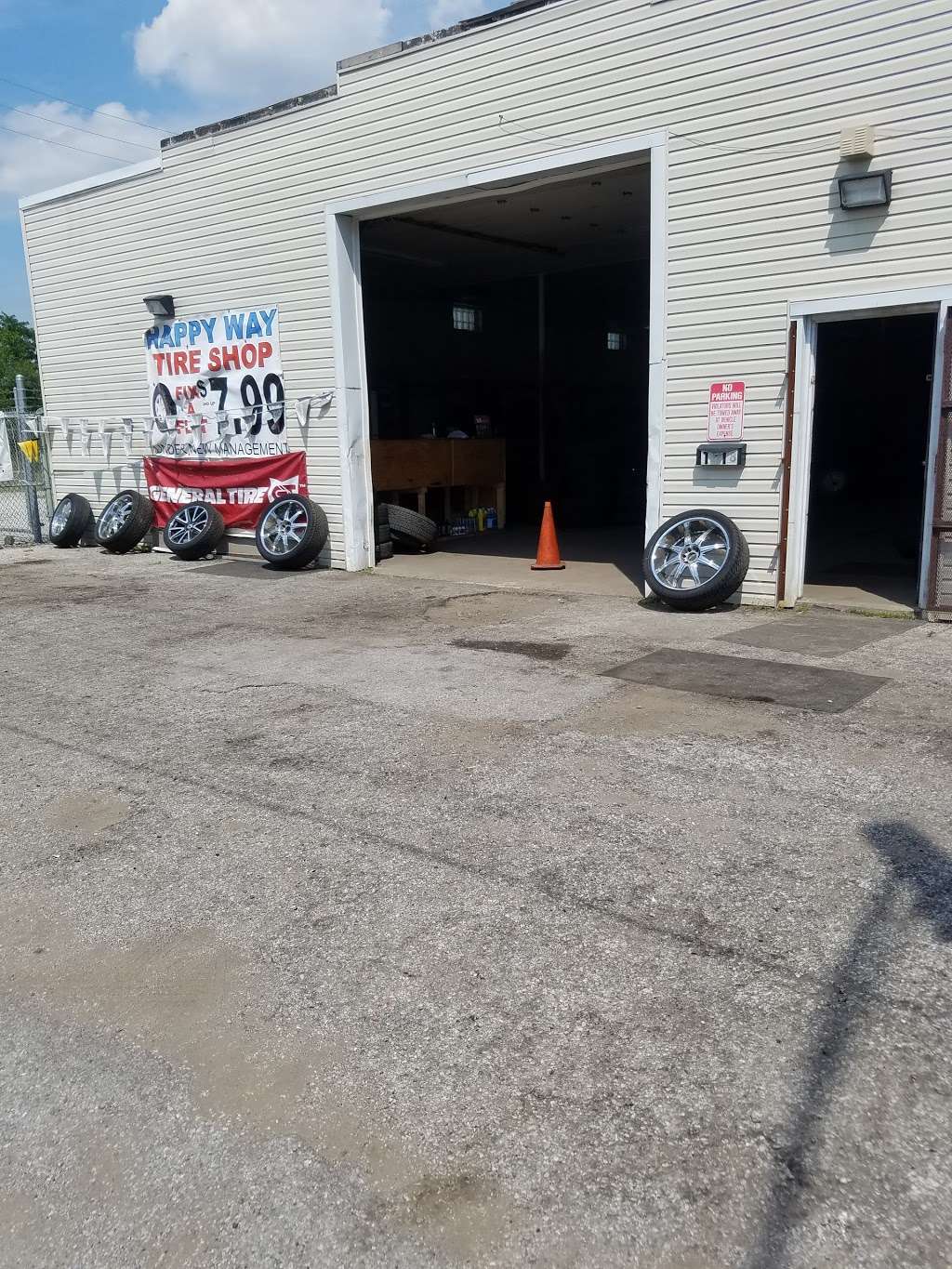 Happy Way Tire Shop | 1418 E Ridge Rd, Gary, IN 46409, USA | Phone: (219) 979-8930