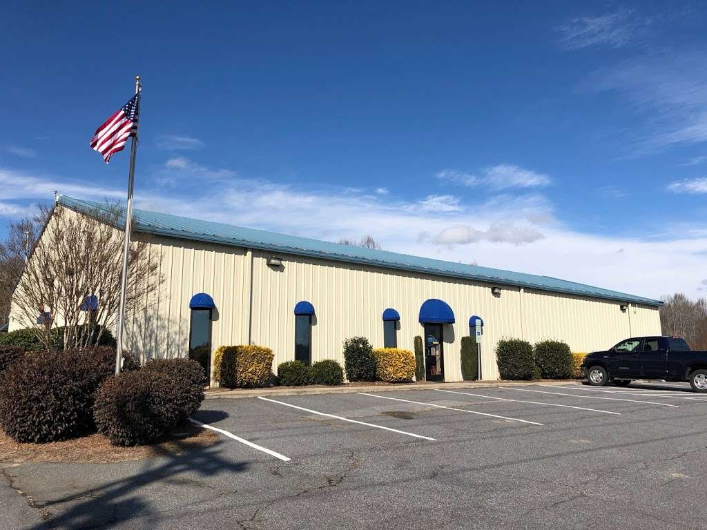 Wolfs Self Storage | 243 Dick Beam Rd, Cherryville, NC 28021, USA | Phone: (704) 253-4900