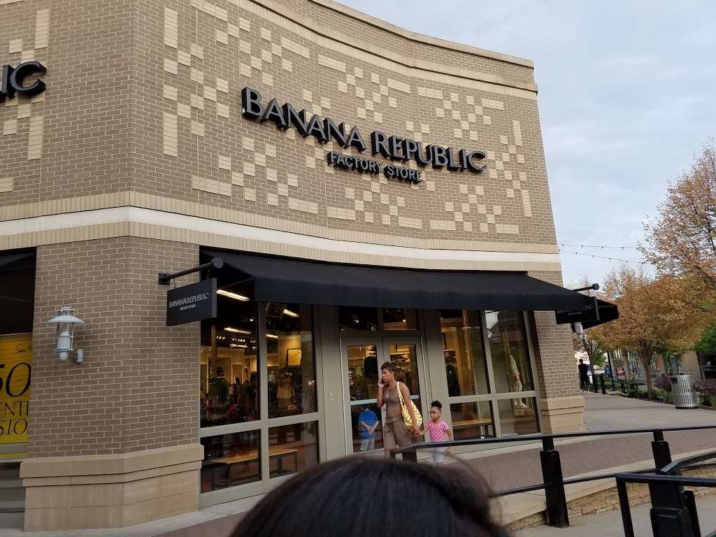 Banana Republic | 1813 Village West Pkwy, Kansas City, KS 66111, USA | Phone: (913) 299-1840