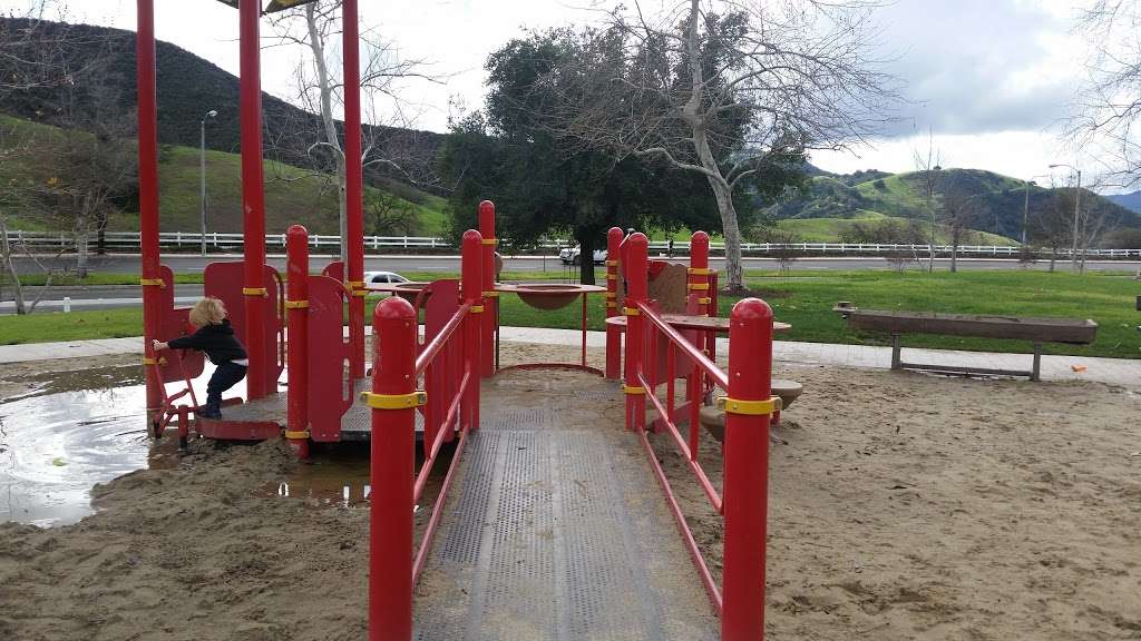 Gates Canyon Park | 25801 Thousand Oaks Blvd, Calabasas, CA 91302