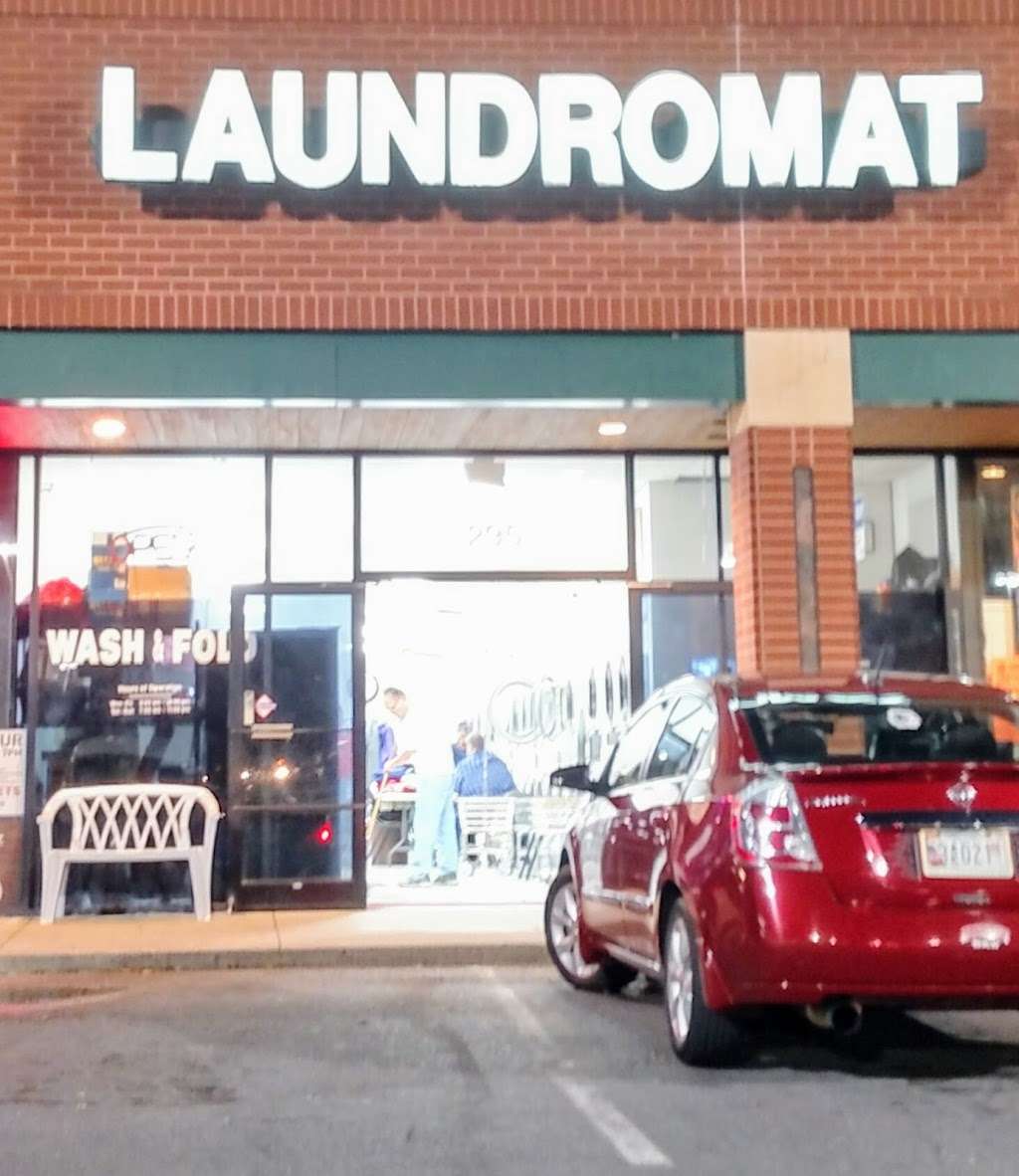 Laundromat | 295 Muddy Branch Rd, Gaithersburg, MD 20878