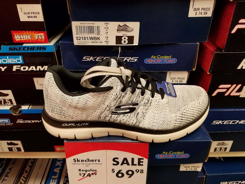 shoe carnival skechers memory foam