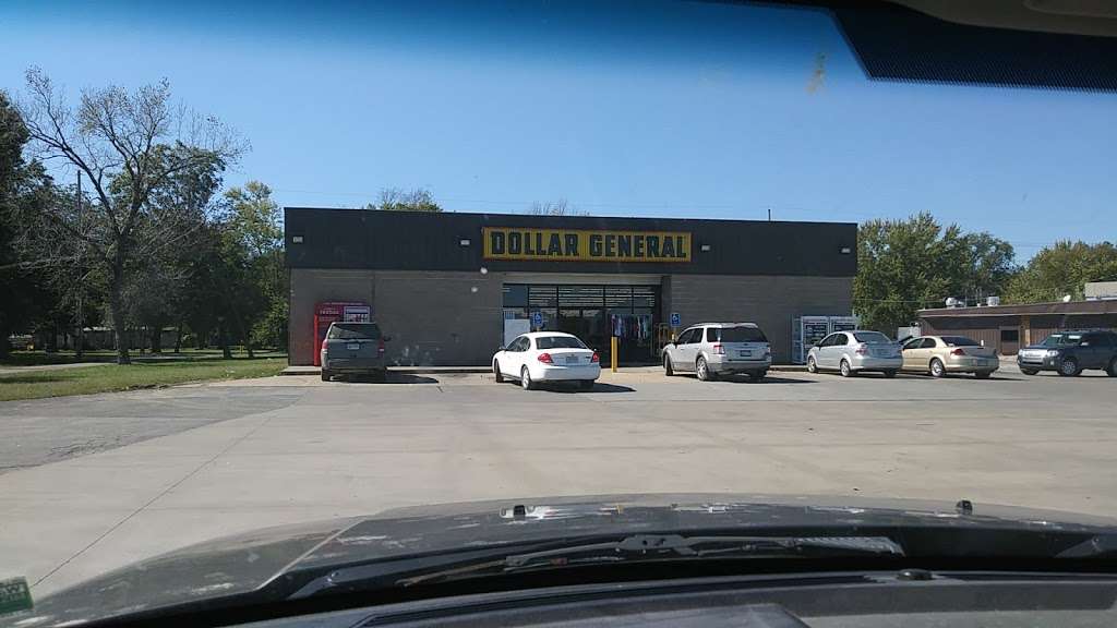 Dollar General | 605 Holly St, Pleasanton, KS 66075, USA | Phone: (913) 352-6260