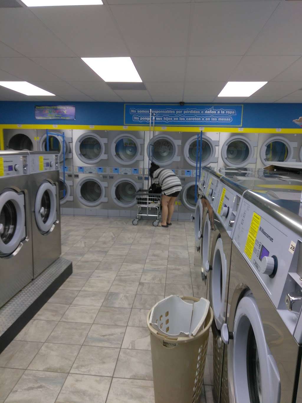 24 hour laundromat near me san antonio