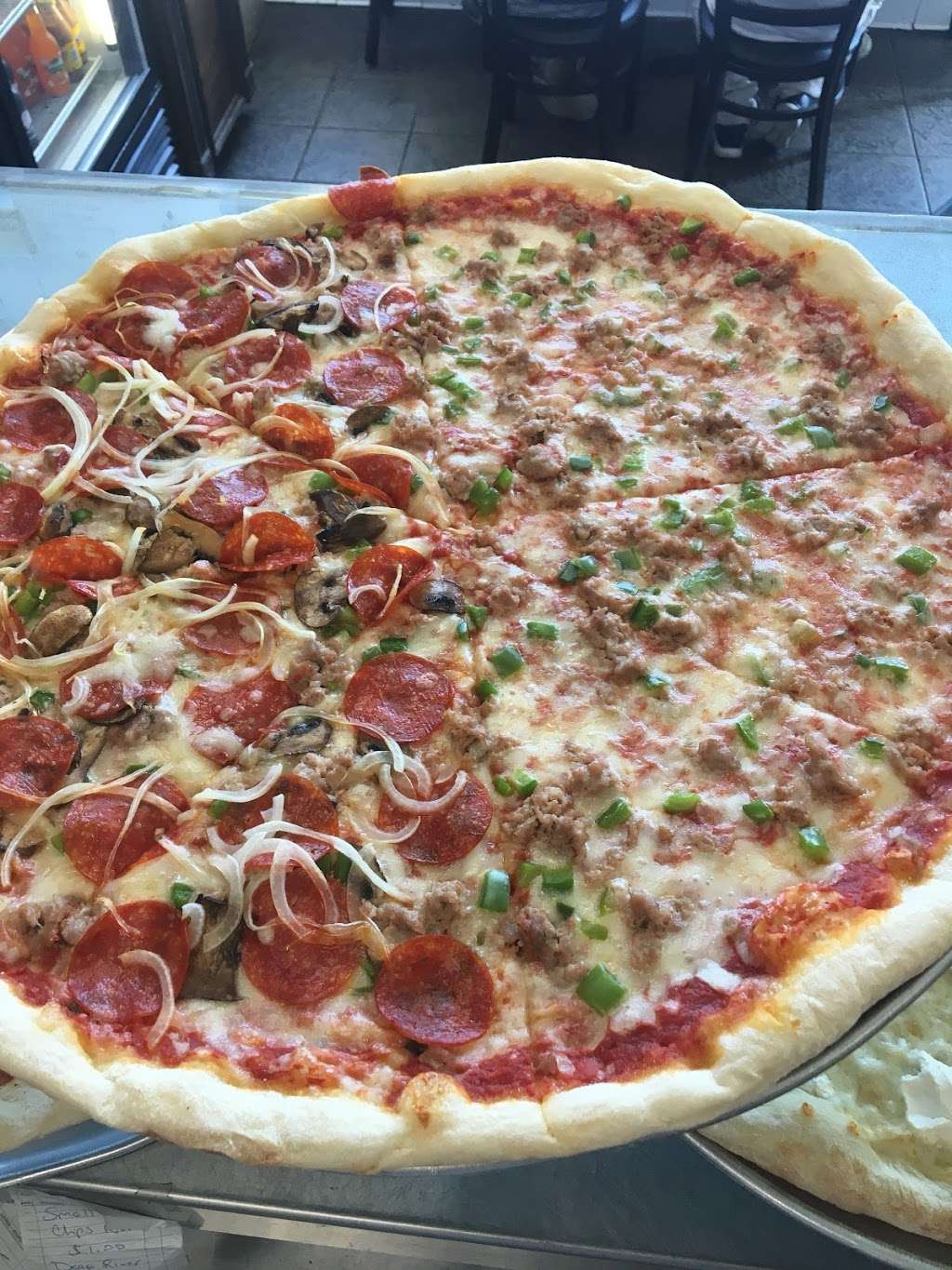 Serpicos Pizzeria & Restaurant | 307 Main St, Allenhurst, NJ 07711 | Phone: (732) 531-4774