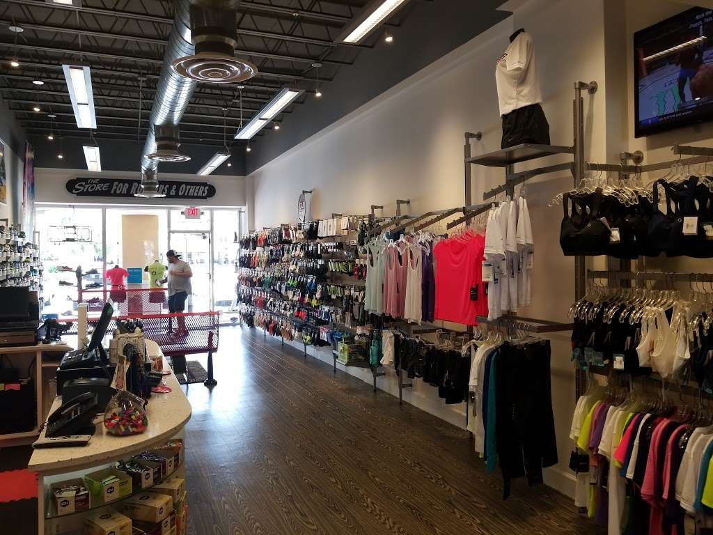 Running Wild | 2563 E Sunrise Blvd, Fort Lauderdale, FL 33304, USA | Phone: (954) 565-9400