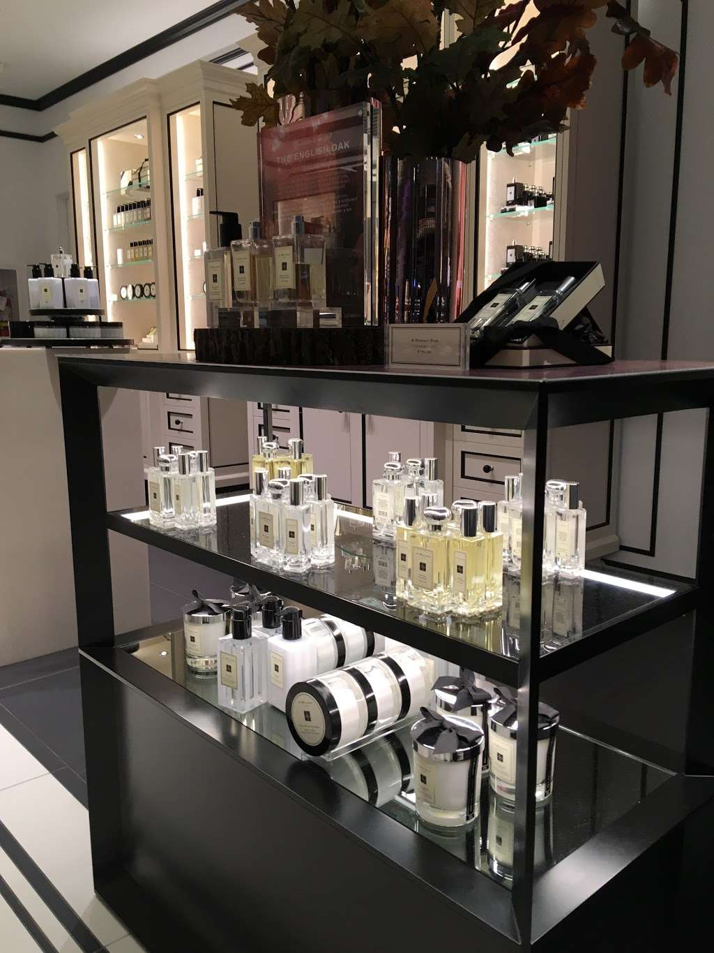 Jo Malone London | 3870 N Terminal Rd, Houston, TX 77032