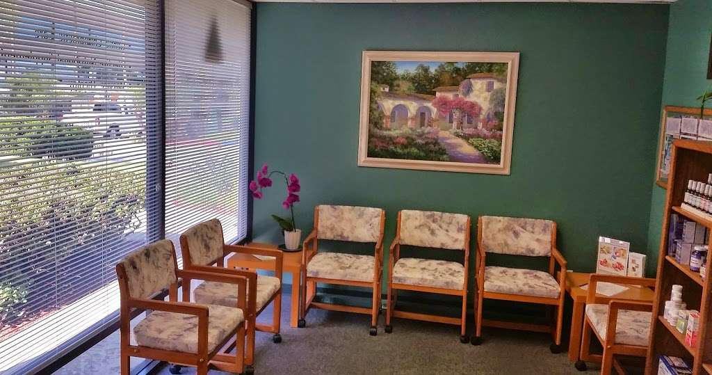 Dr. Doreen Borseth, DC | 10924 Valldemosa Ln, San Diego, CA 92124 | Phone: (858) 576-6900